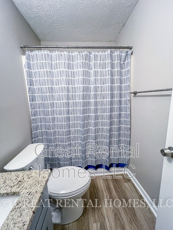 Building Photo - 26 Fairhaven Dr