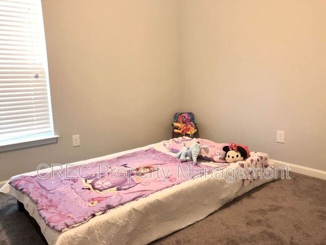 Building Photo - 1050 Lexi Ct