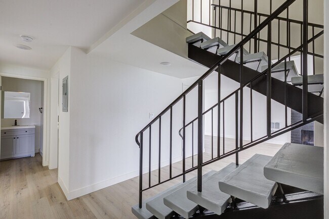 Building Photo - 1211 Beryl St