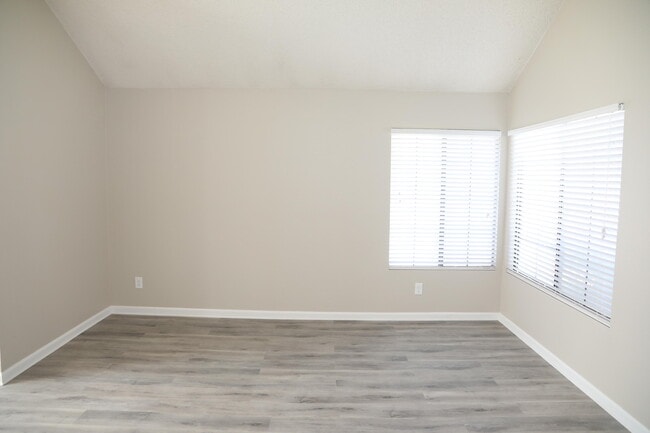 Building Photo - 3540 Stillmeadow Ln