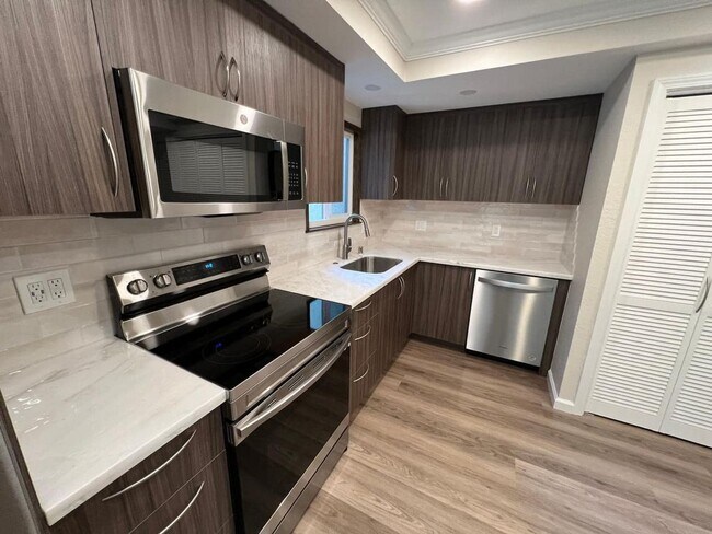 Building Photo - For Rent – Remodeled 2-Bedroom Condo in Citrus Heights