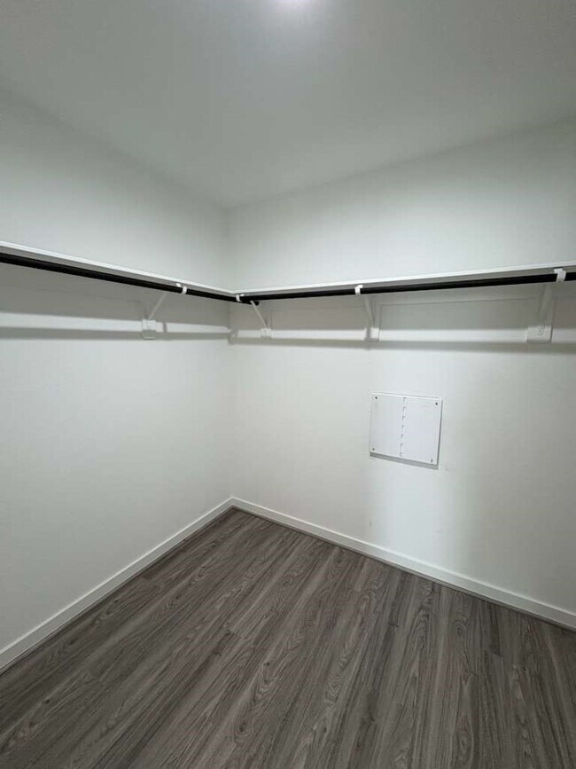 Building Photo - 3231 Langley Bnd Ln