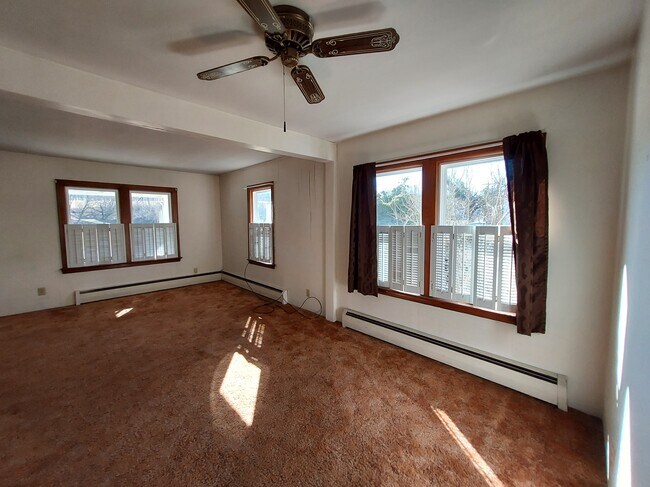 Building Photo - 381 Furnace Rd