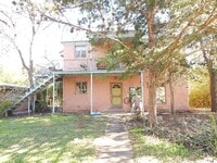 Building Photo - 4005 Maplewood Ave