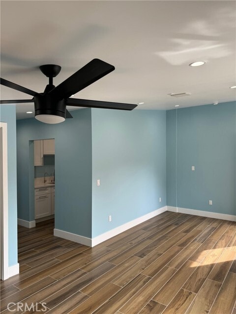 Building Photo - 6439 Graves Ave