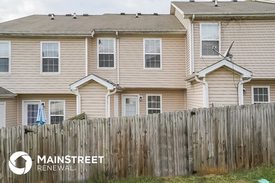 Building Photo - 6030 Cullen Dr