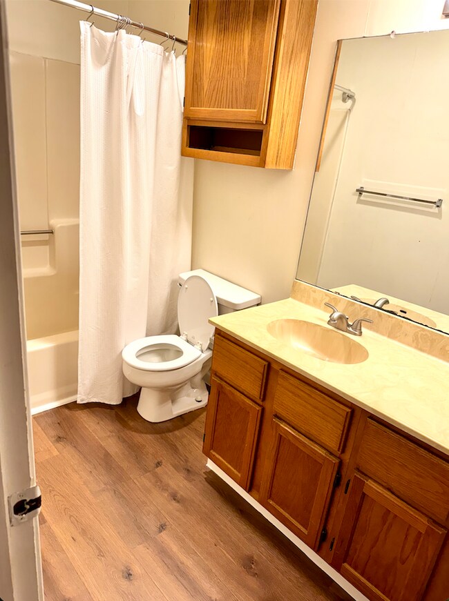 Building Photo - 8000 Tuscarora Trl