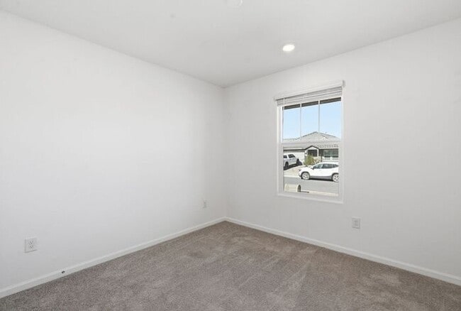 Building Photo - Modern Comfort Meets Desert Serenity – 4 Bed Rocking K Rental Home Available Now!