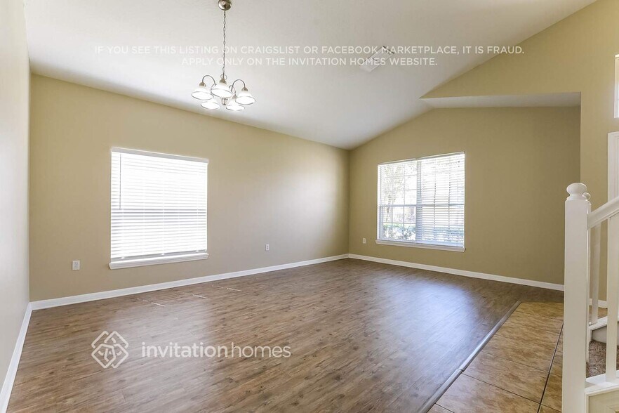 Building Photo - 3144 Dasha Palm Dr