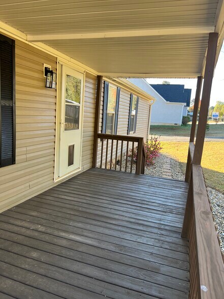 Building Photo - 2368 Beth Haven Church Rd