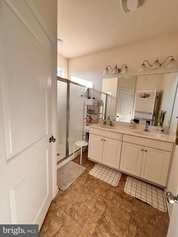 Building Photo - 328 Dawson Pl