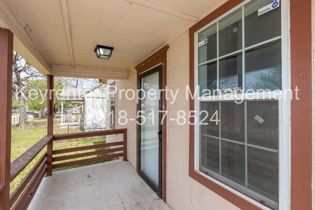 Building Photo - SECTION 8 WELCOME - NEWLY RESTORED - 2 BEDROOM - HARDWOOD FLOORS