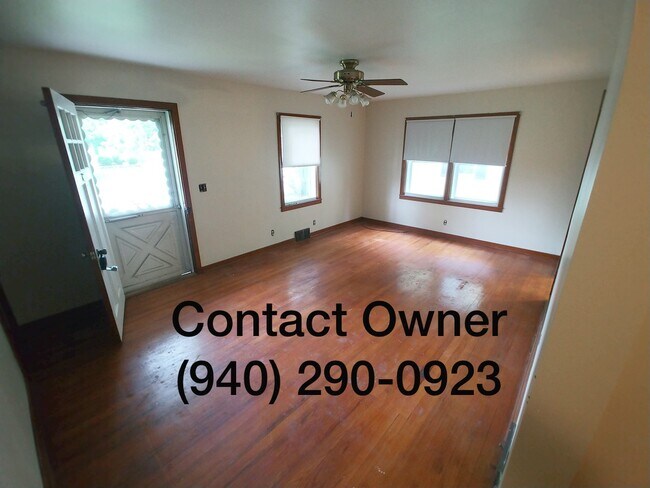 Building Photo - 7833 Martin St