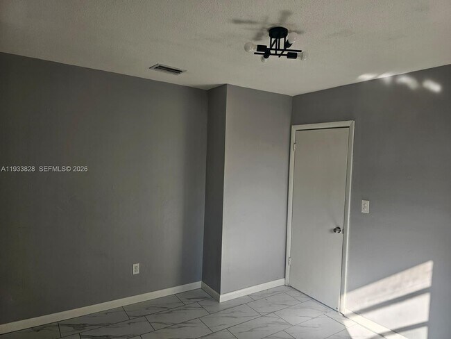 Building Photo - 9360 SW 168th St