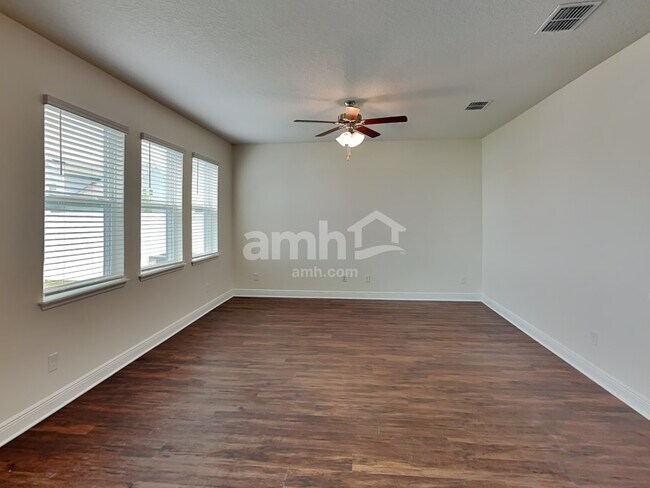 Building Photo - 2805 Ponds Trl