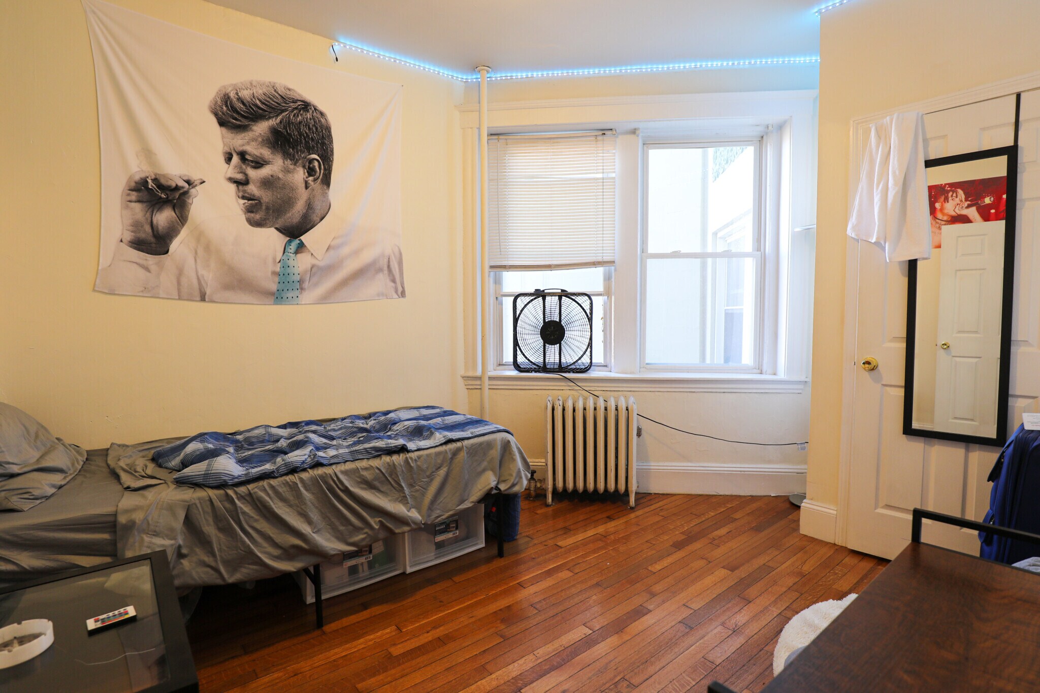 Building Photo - 71 Egmont St