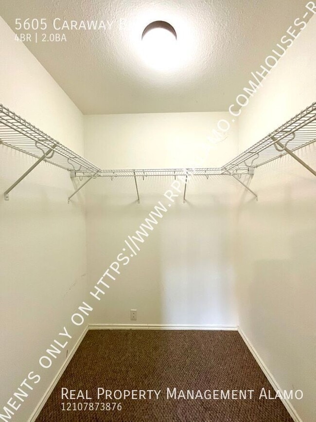 Building Photo - 5605 Caraway Bend