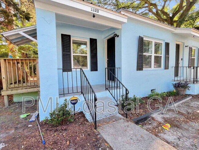 Primary Photo - 1123 E 53rd St