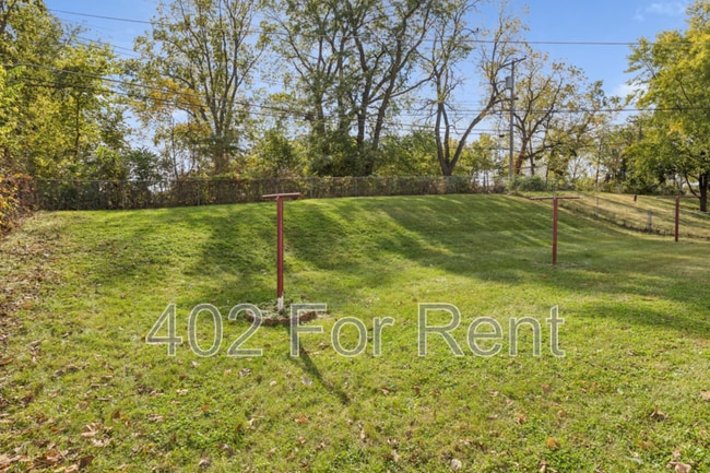 Building Photo - 3821 Saratoga St