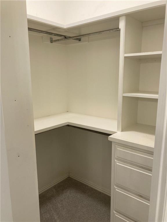 Building Photo - 420 E New Hope Rd