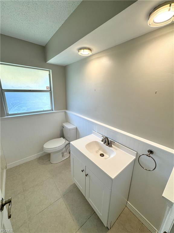 Building Photo - 4522 SE 10th Pl