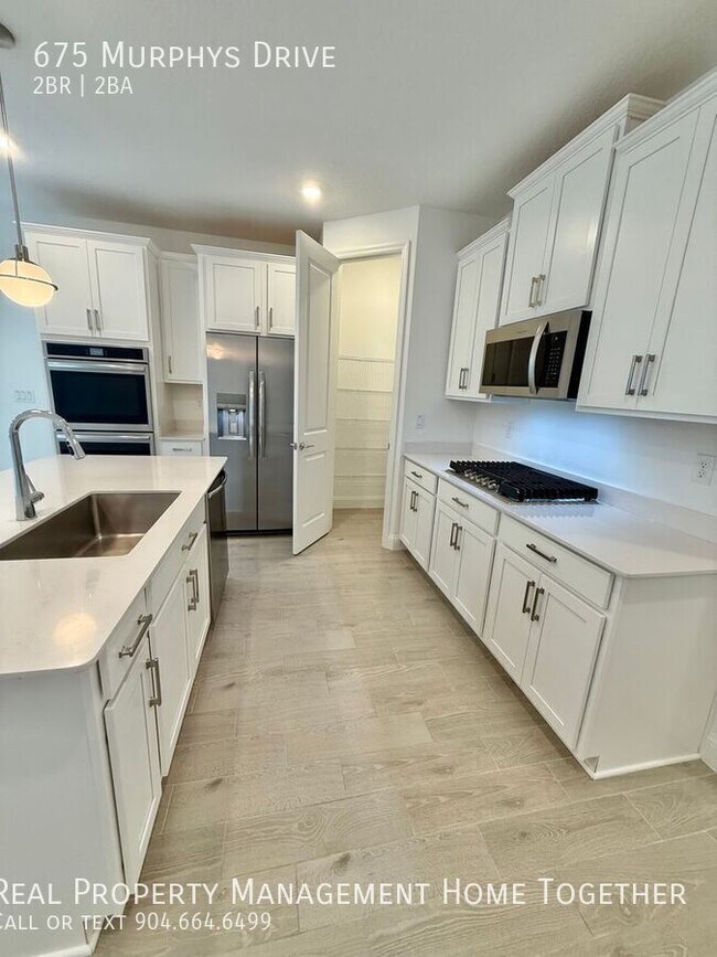 Building Photo - 675 Murphys Dr