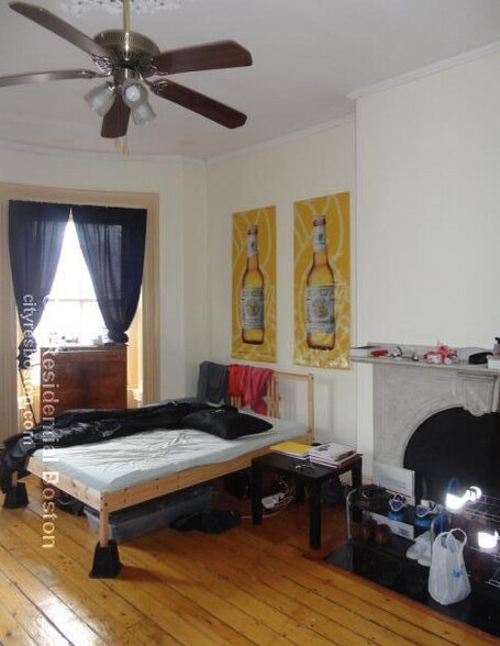 Building Photo - 519 Massachusetts Ave