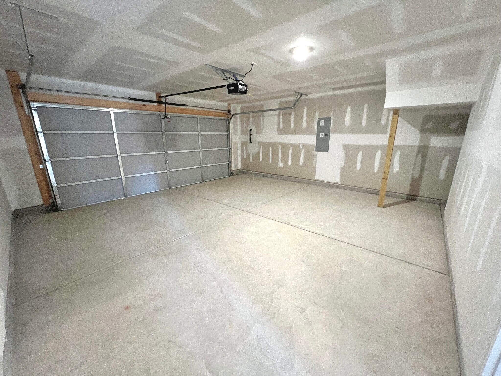Building Photo - 60 Ruffian Ct