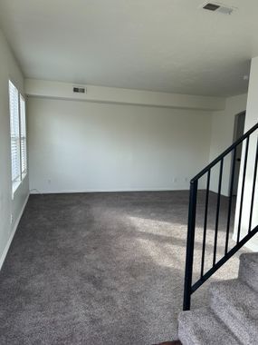 Building Photo - 2576-2900 900 E
