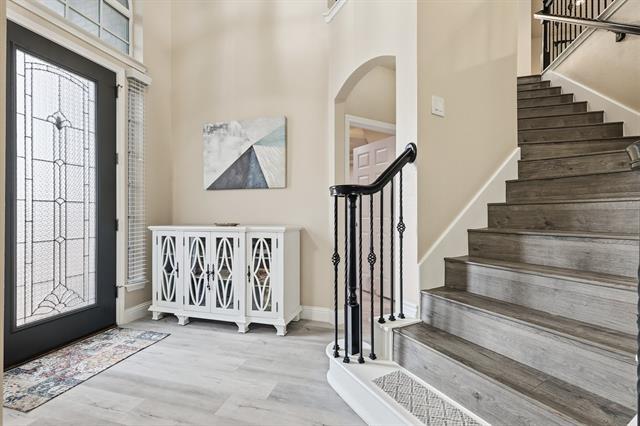 Building Photo - 2122 Trickling Creek Dr