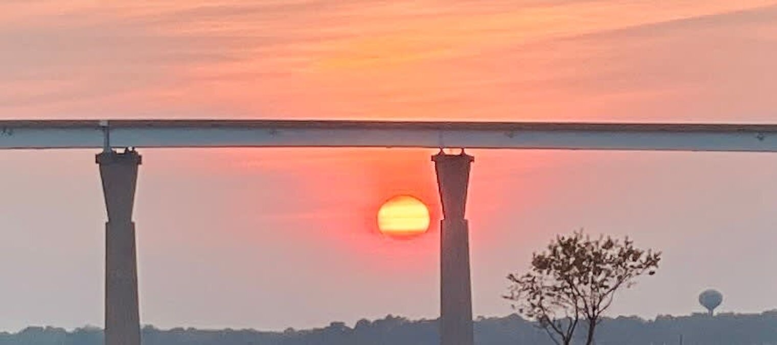 Building Photo - 14380 Calvert St