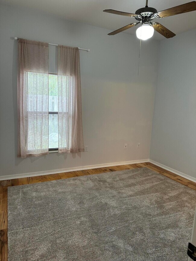 Building Photo - 1461 Wellington Cir