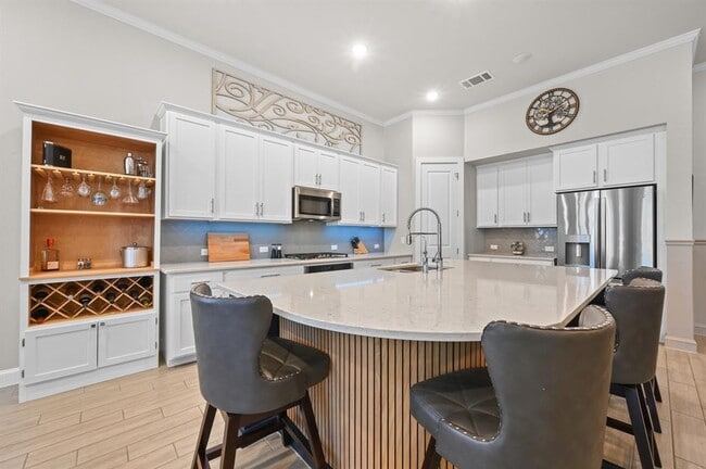 Building Photo - 217 Mineral River Lp