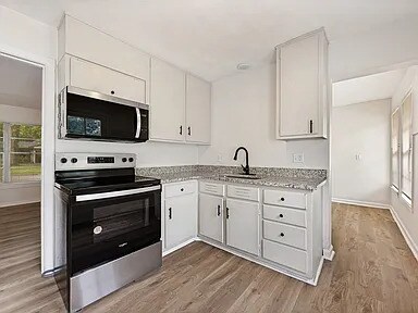 Building Photo - 116 Vandenburg Dr