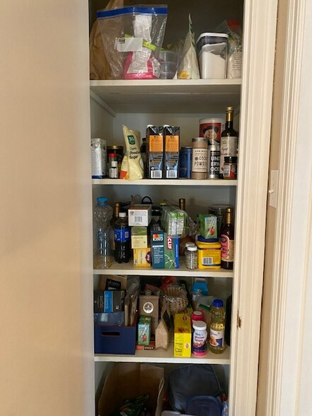 Building Photo - 8008 Delmar Blvd