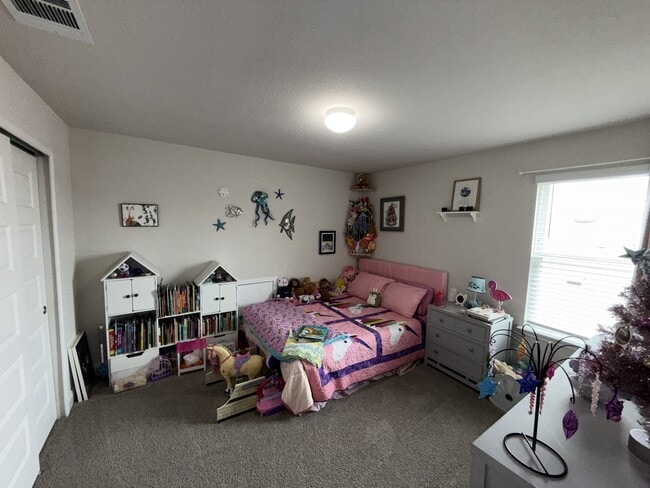 Building Photo - 303 Colorado Cyn