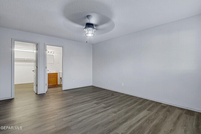 Building Photo - 14309 Pacific Point Dr