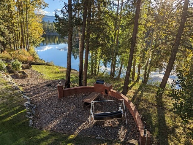 Building Photo - 134 Hanaford Rd