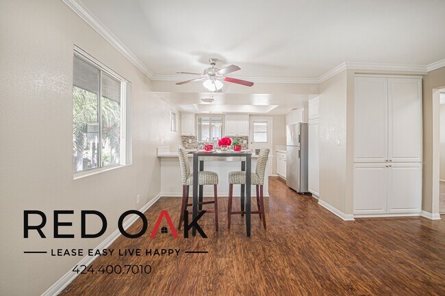 Building Photo - 861 Glencliff St