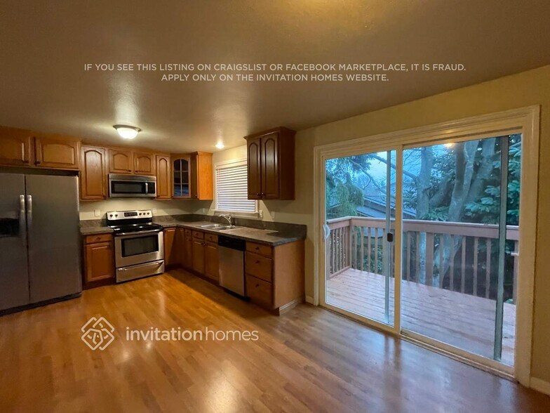 Building Photo - 3725 SW 332nd Pl