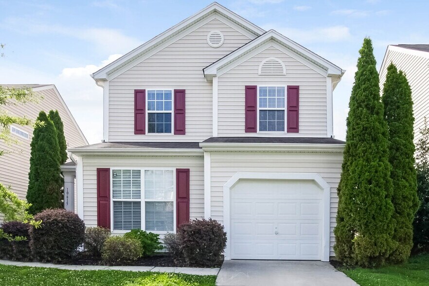 Primary Photo - 10615 Gallowgate Ln