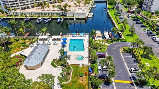 Building Photo - 4101 N Ocean Blvd