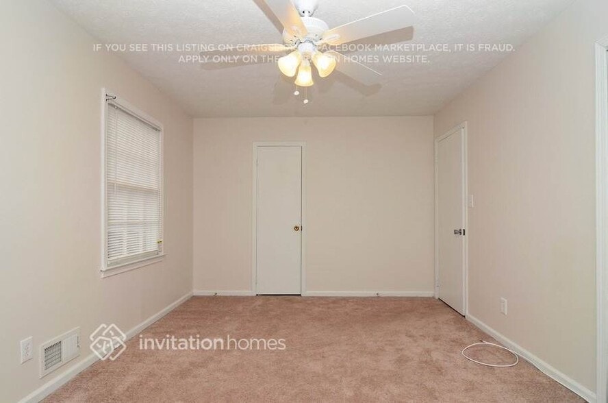 Building Photo - 3370 Doyle Ln SW