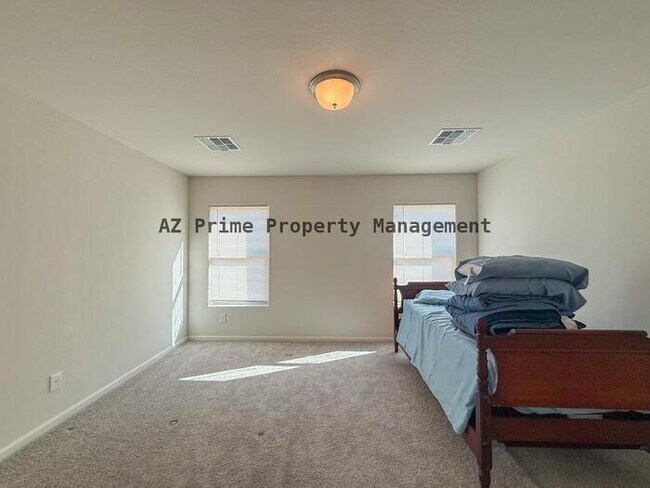 Building Photo - 1209 W Seagoe Ave