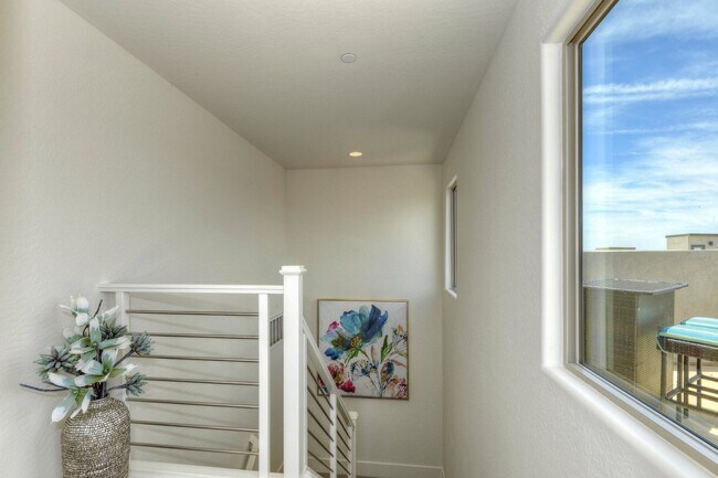 Building Photo - 23371 N 73rd Way
