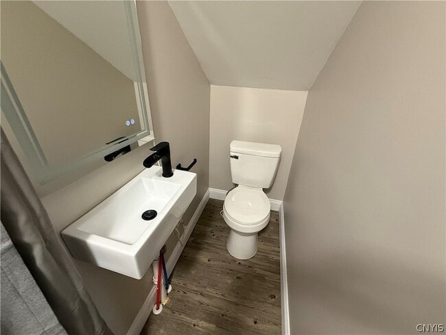 Building Photo - 215 E Hoard St