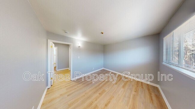 Building Photo - 625 F St