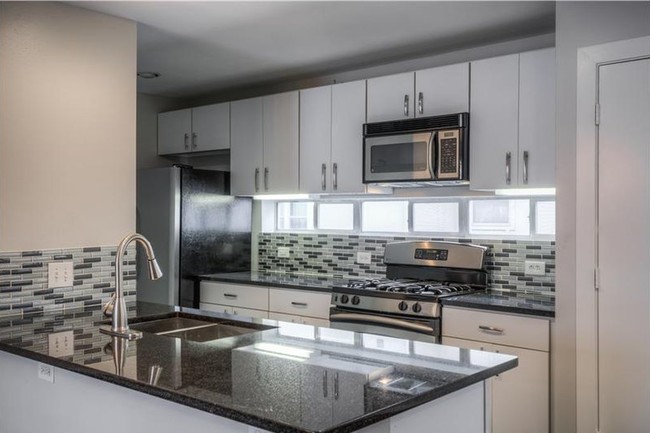 Gorgeous Kitchen - 2710 Shelby Ave