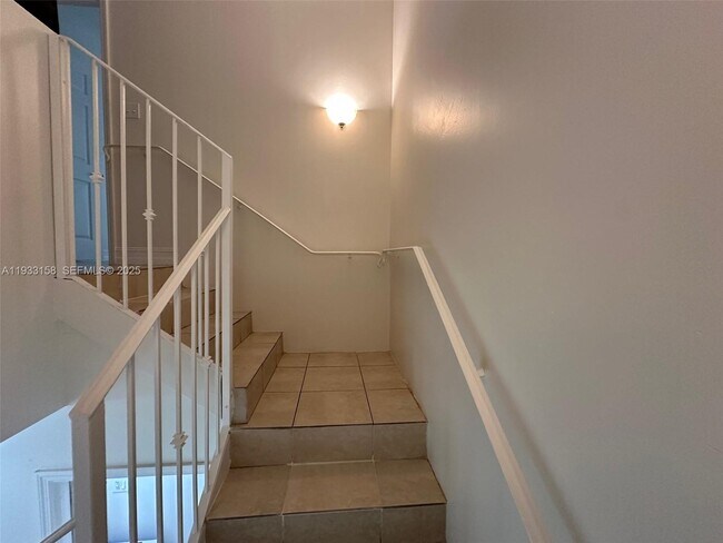 Building Photo - 1406 NW 3rd St