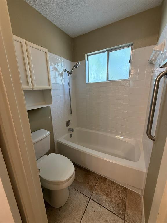 Building Photo - 7405 Ceylon Ct